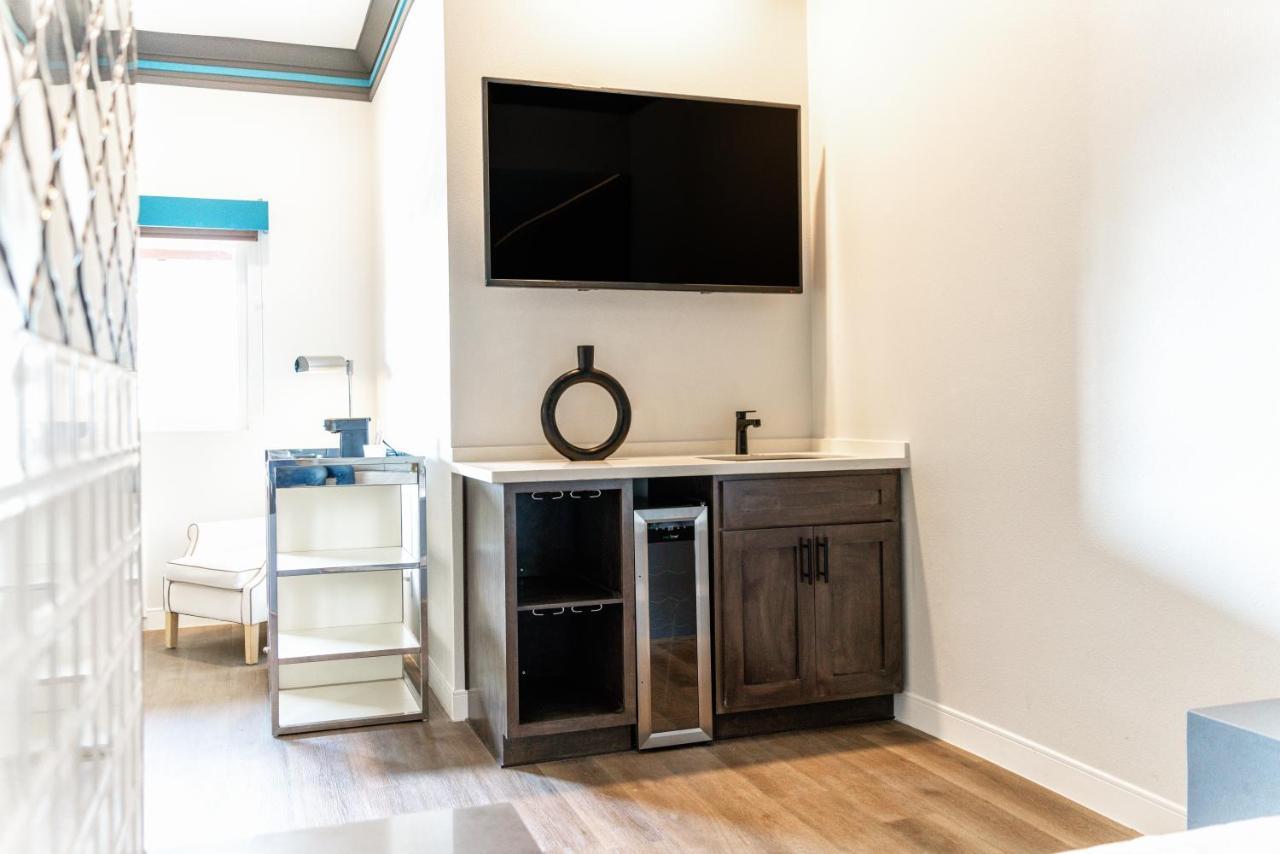 Aspire Inn Studios & Spas Bellflower Ngoại thất bức ảnh