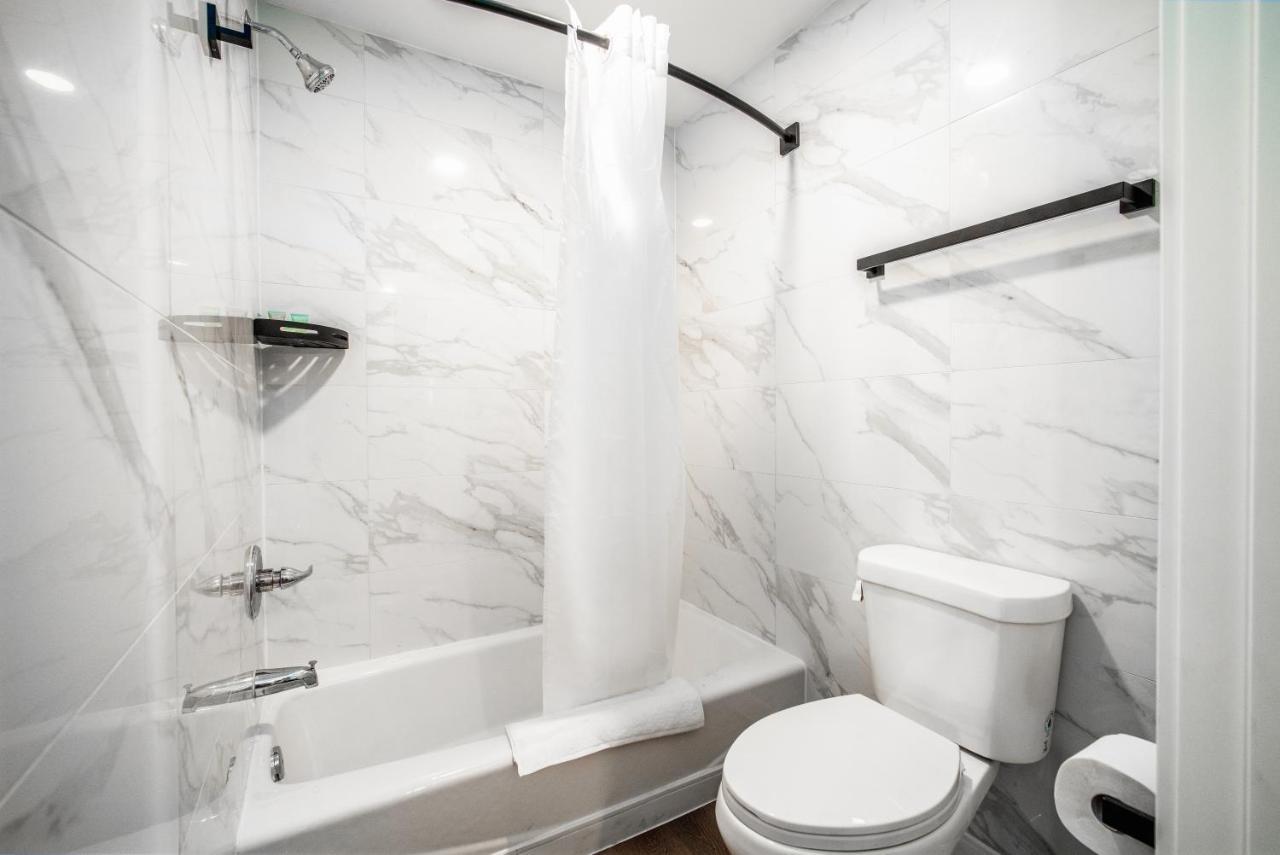 Aspire Inn Studios & Spas Bellflower Ngoại thất bức ảnh