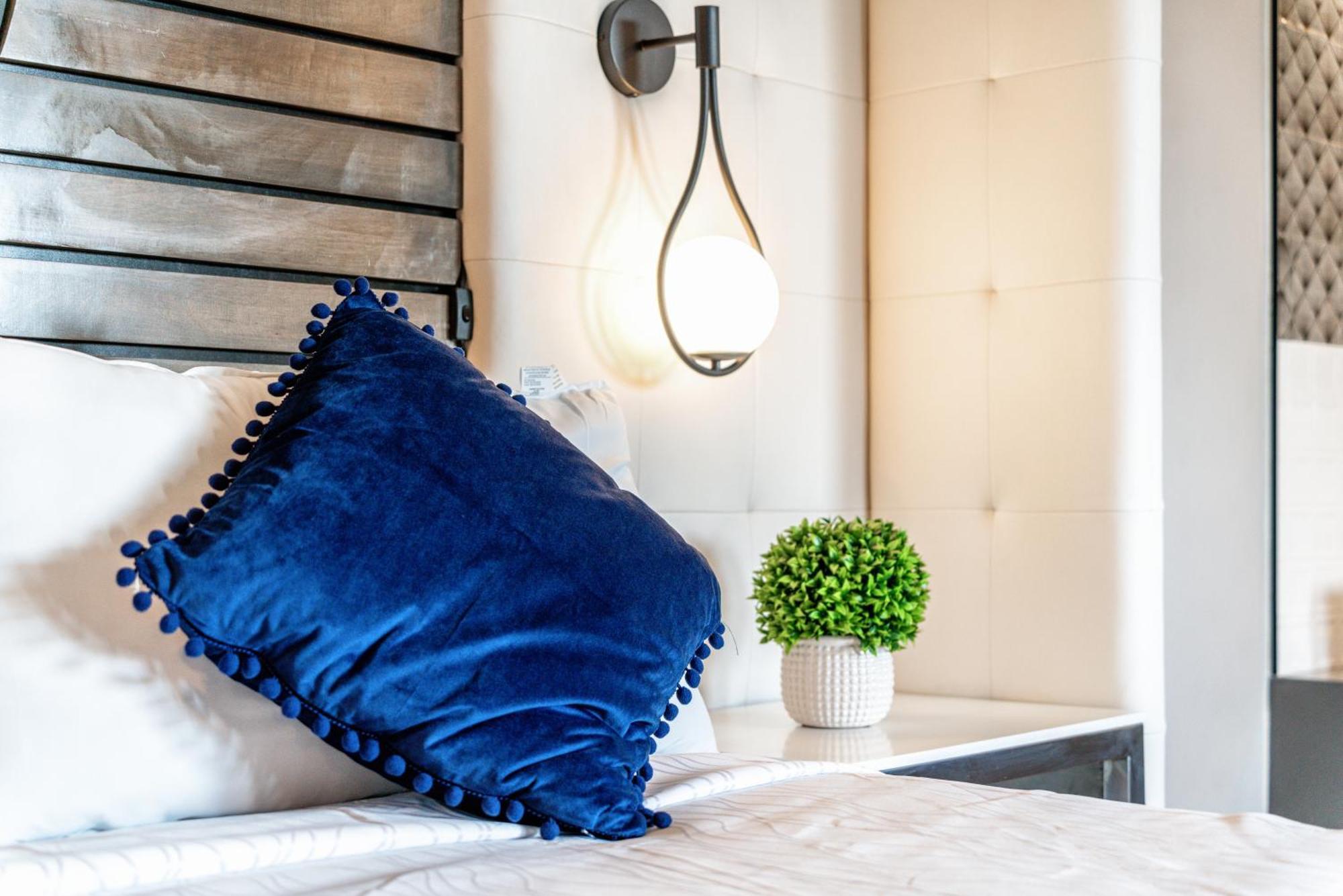 Aspire Inn Studios & Spas Bellflower Ngoại thất bức ảnh